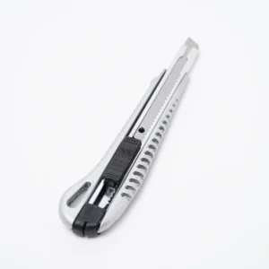 Estilete Metal PRO 9mm